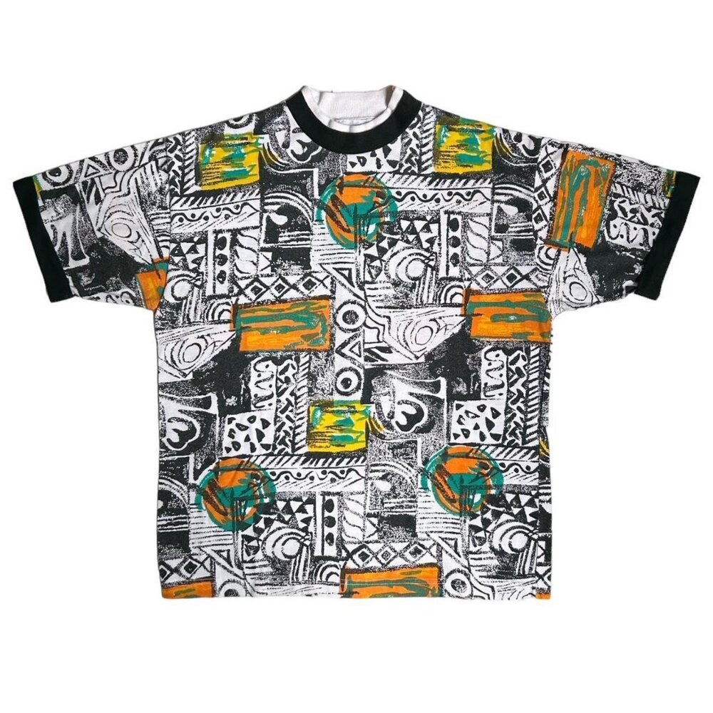 90s vintage abstract print T-shirt Naomi bee foldover cuffs art paint pattern.
